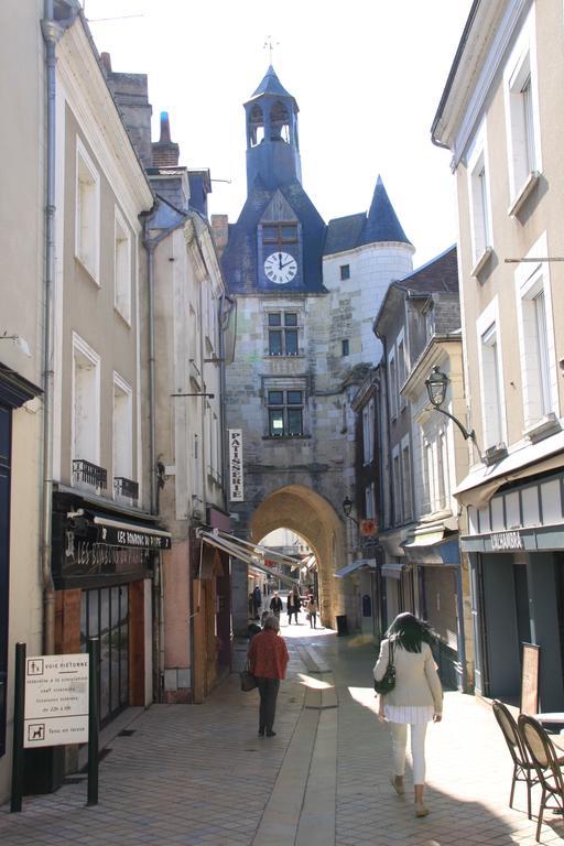 Appartement Sur les toits d'Amboise Extérieur photo
